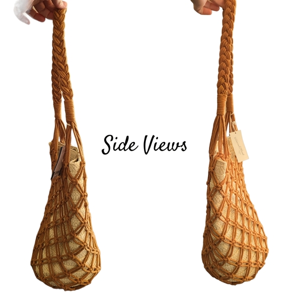 Universal Thread Straw Weaved Handbag - Picture 2 of 11